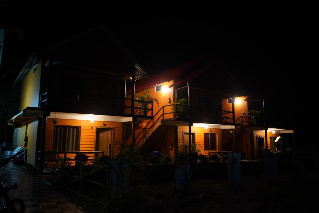 The Pugmark Wildlife Resort Jyoti Gaon Buitenkant foto