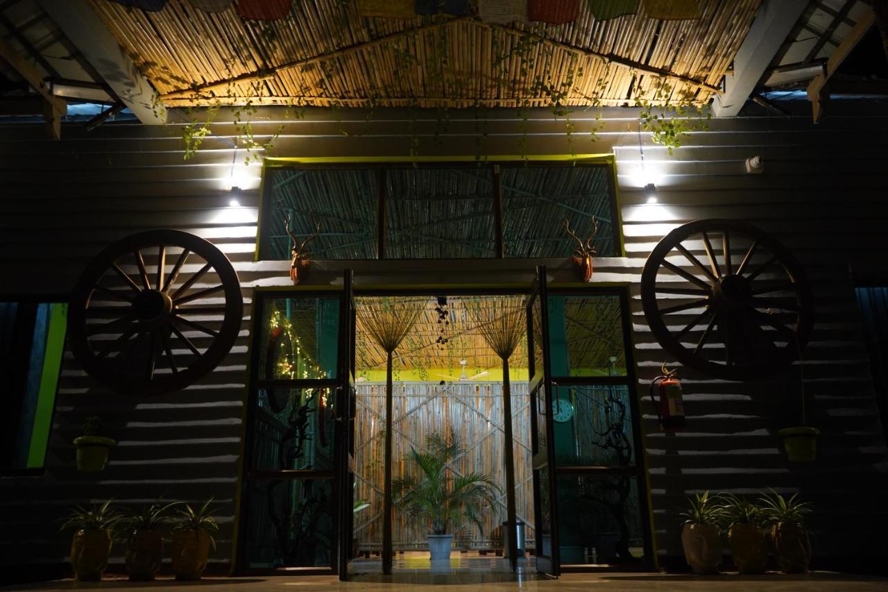 The Pugmark Wildlife Resort Jyoti Gaon Buitenkant foto
