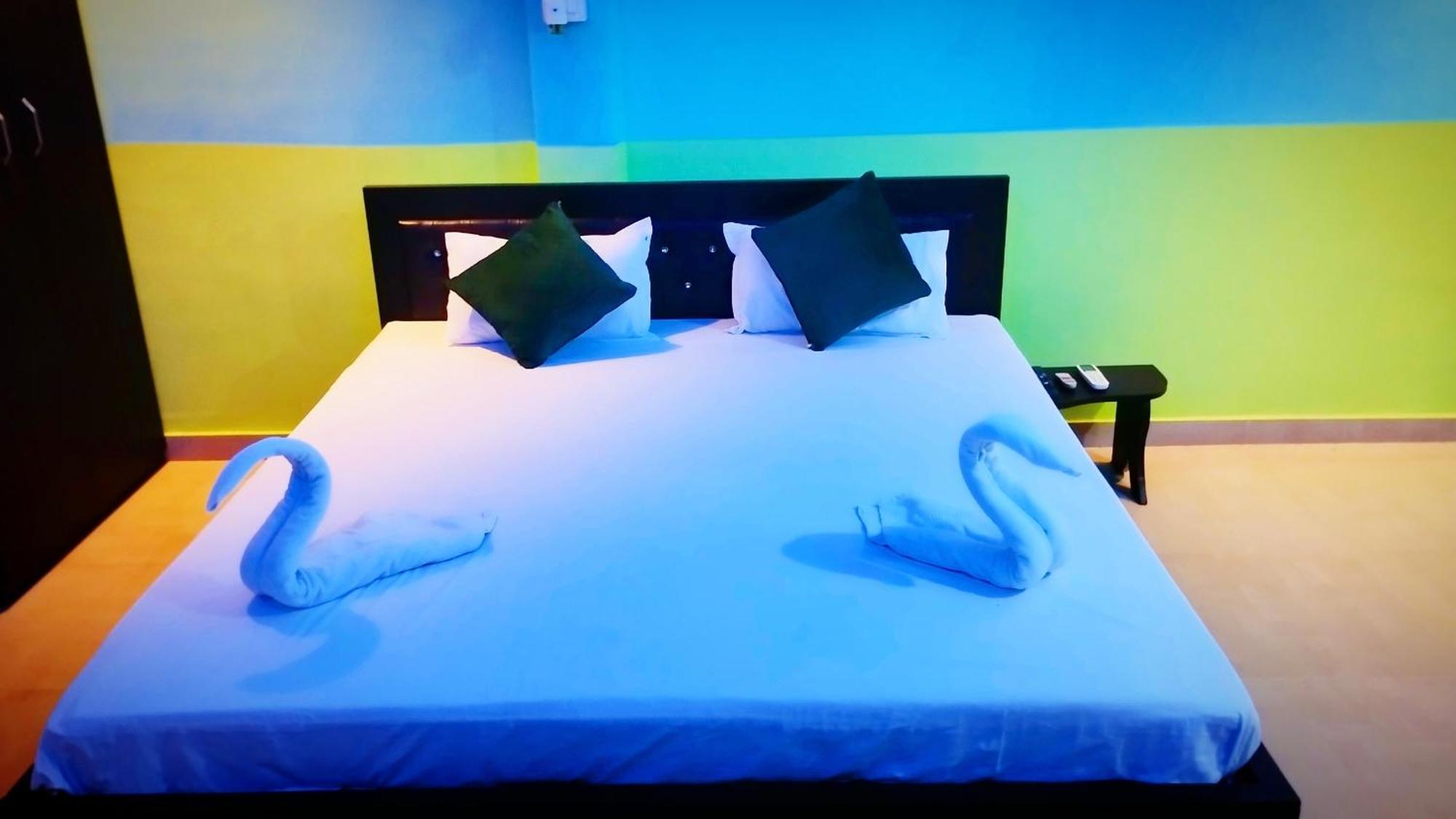 The Pugmark Wildlife Resort Jyoti Gaon Buitenkant foto